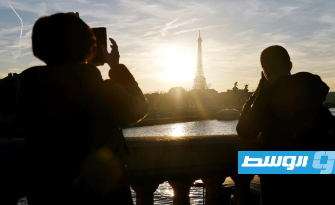 عائدات قياسية لفرنسا من السياحة الدولية خلال 2022