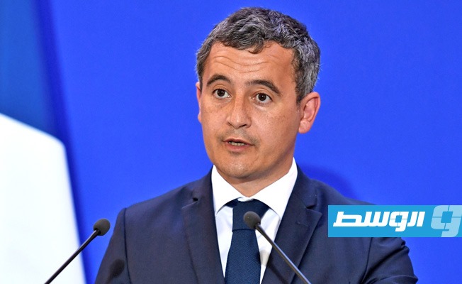 وزير الداخلية الفرنسي يتوجّه إلى تونس والجزائر لمناقشة طرد الأجانب «المتطرّفين»
