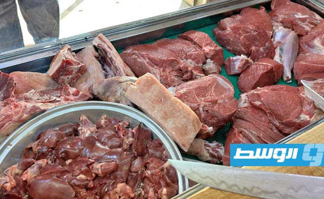 حملة تفتيش على محال بيع اللحوم في حي الأندلس