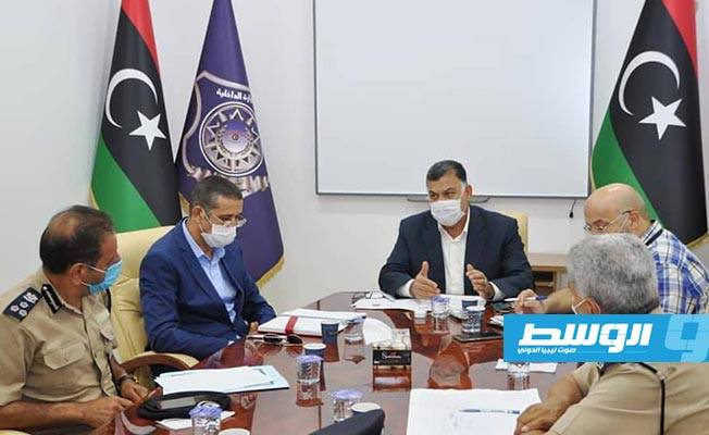 «داخلية الوفاق» تدرس إعادة فتح الحدود وإبرام اتفاقية لتسهيل العبور بين ليبيا وتونس