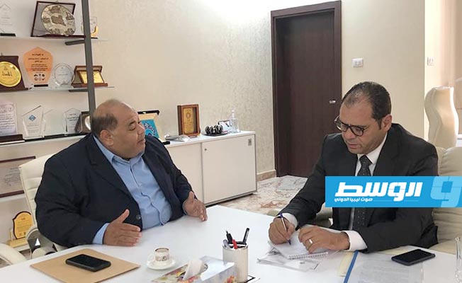 وزير «تعليم الوفاق» يطمئن على سير امتحانات الثانوية في مصراتة