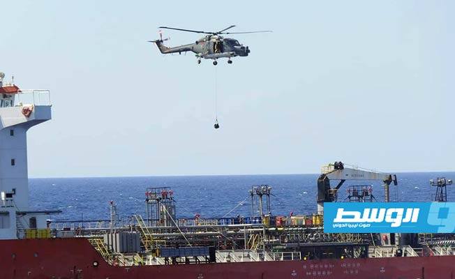 «إيريني» تمنع سفينة تحمل «وقود طائرات» من الوصول للمياه الإقليمية الليبية