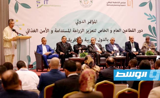 جانب من حضور مؤتمر الأمن الغذائي بمدينة الحمامات التونسية، 8 أكتوبر 2022. (حكومة الوحدة)