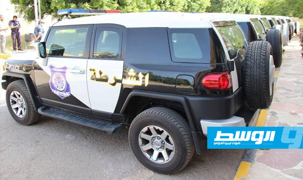 «داخلية الوفاق» تسلم مركبات جديدة لقسم المرور بمديرية أمن طرابلس
