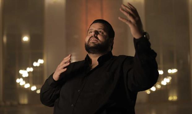 التونسي محمد بن صالح يعود بأغنية «ما بلاني» (فيديو)