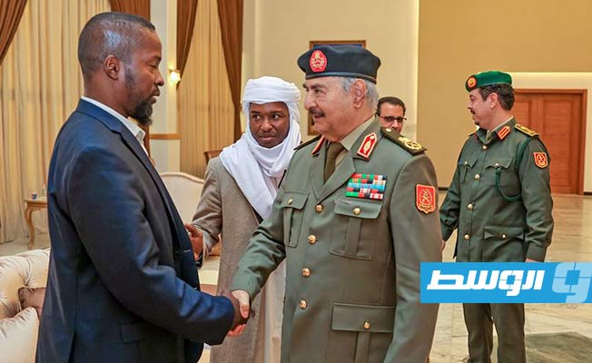 Haftar receives a delegation from Tebu tribes