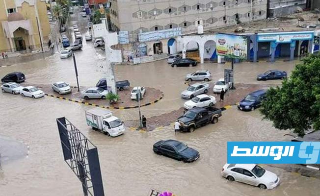 Heavy rainfall floods streets of Zliten