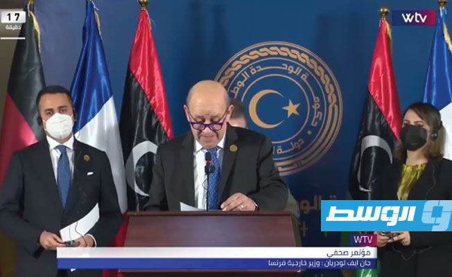 لودريان: يجب السماح لليبيا باستعادة استقرارها وسيادتها