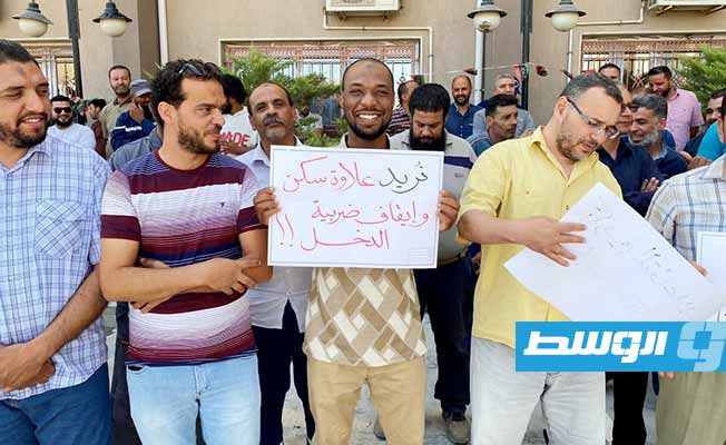 الوقفة الاحتجاجية لموظفي وعمال الكهرباء في مصراتة، الإثنين 6 يونيو 2022. (النقابة العامة)