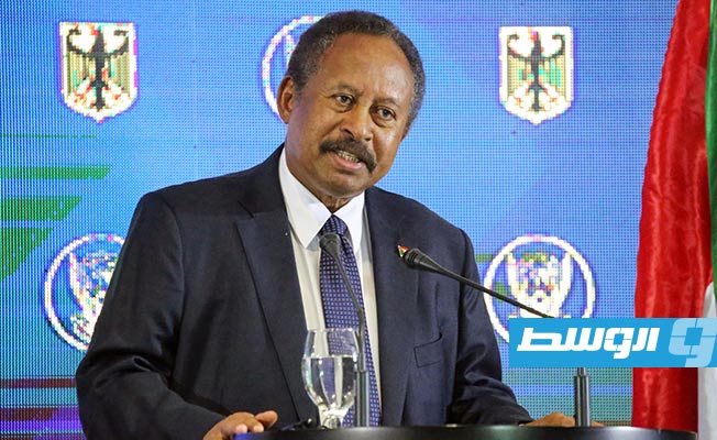 مكتب رئيس الوزراء السوداني يطالب «الانقلابيين» بالإفراج «فورا» عن حمدوك