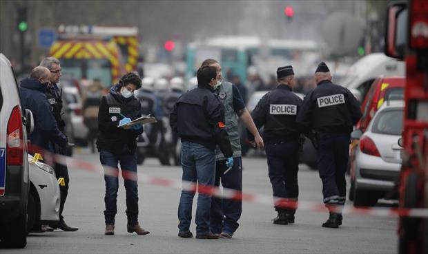 السلطات الفرنسية تكشف تفاصيل جديدة حول منفذ عملية الطعن وسط باريس