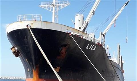 ميناء بنغازي يستقبل 15 ألف طن حبوب ذرة