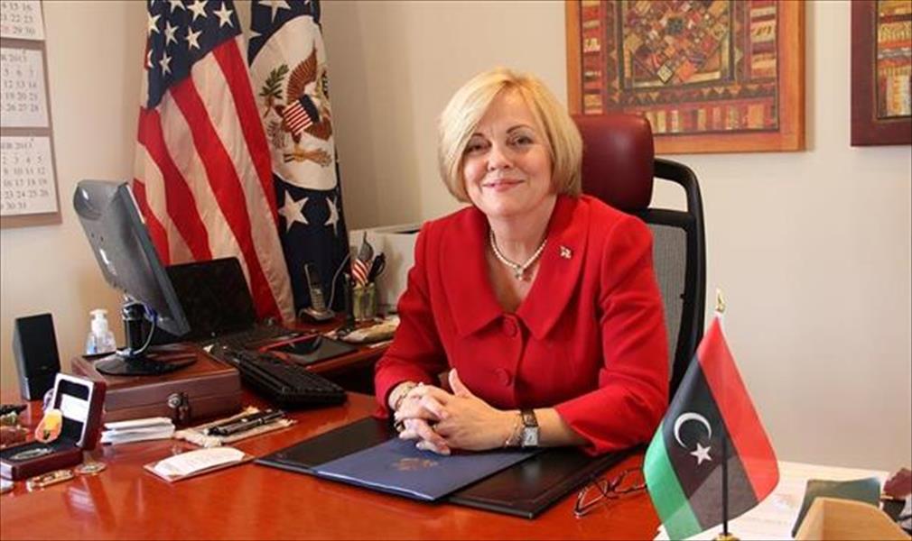 السفيرة ديبورا جونز تحث الليبيين على تطبيق النظام الفيدرالي