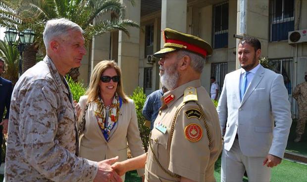 «رئيس أركان الوفاق» يجتمع بـقائد القيادة العسكرية الأميركية في أفريقيا