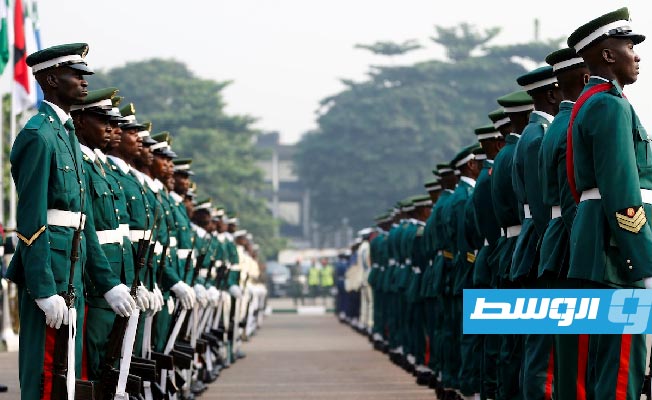 جيش نيجيريا يتهم «جهات» بالتحريض على انقلاب ضد الرئيس