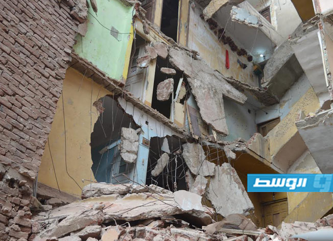 زيادة عدد ضحايا انهيار مبنى في القاهرة إلى 12 قتيلاً و19 مصاباً