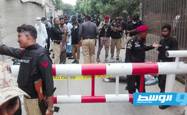 مسلحون يهاجمون بورصة كراتشي