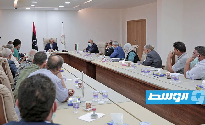 الثني يبحث مشاكل مناطق «طوق بنغازي» في اجتماع موسع