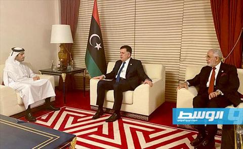 السراج يبحث مع وزير الخارجية القطري مستجدات الأوضاع في ليبيا