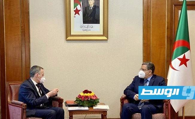الجزائر وسويسرا «مستعدتان» للتعاون مع ليبيا بما يحقق انتخاب «مؤسسات شرعية»