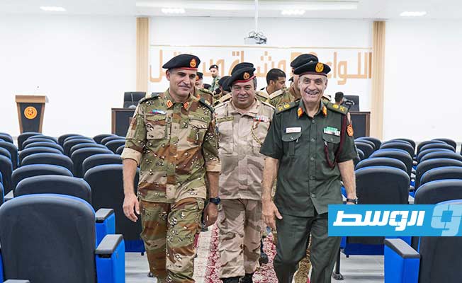 اجتماع القادة العسكريين بالمنطقتين الوسطى والساحل الغربي في مصراتة، الإثنين 12 سبتمبر 2022. (المنطقة العسكرية الساحل الغربي)
