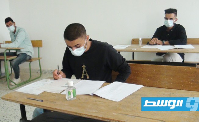 طلاب يؤدون امتحانات الشهادة الثانوية، 2 نوفمبر 2020 (تعليم الوفاق)