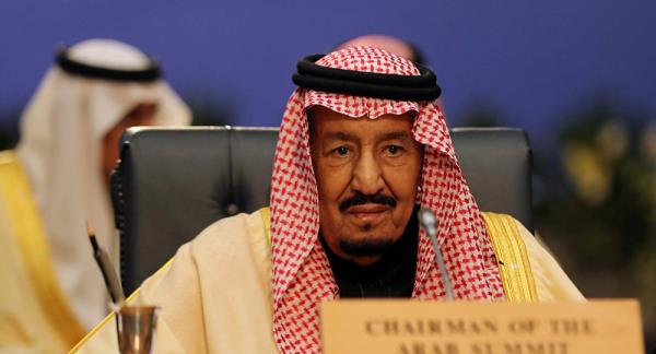 العاهل السعودي يطالب المجتمع الدولي بردع النظام الإيراني