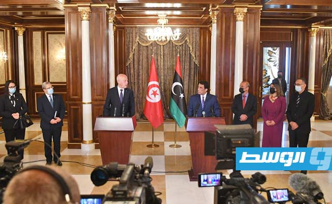 ليبيا وتونس تؤكدان تسهيل إجراءات التنقل وتكثيف التبادل التجاري وتفعيل الاتحاد المغاربي