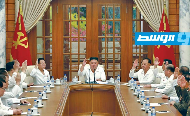 كوريا الشمالية تنشر صورا لكيم جونغ أون وسط تكهنات حول وضعه الصحي