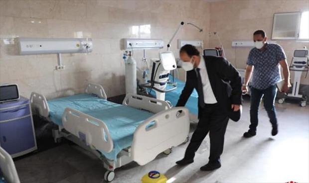 وزير الصحة يتفقد مركز عزل معيتيقة في طرابلس