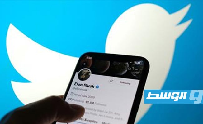 «تويتر» تؤكد تسريح 50% من الموظفين بعد استحواذ «ماسك» على الشركة