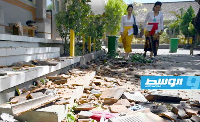 ارتفاع حصيلة الزلزال في إندونيسيا إلى 5 قتلى