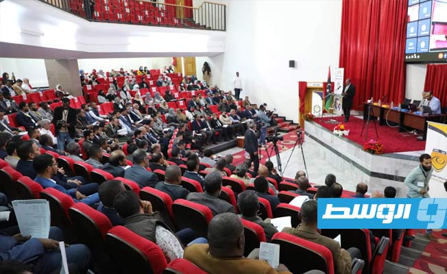 فعاليات المؤتمر الدولي الأول لمكافحة الفساد بجامعة سبها، الثلاثاء 13 ديسمبر 2022. (تصوير رمضان كرنفودة)
