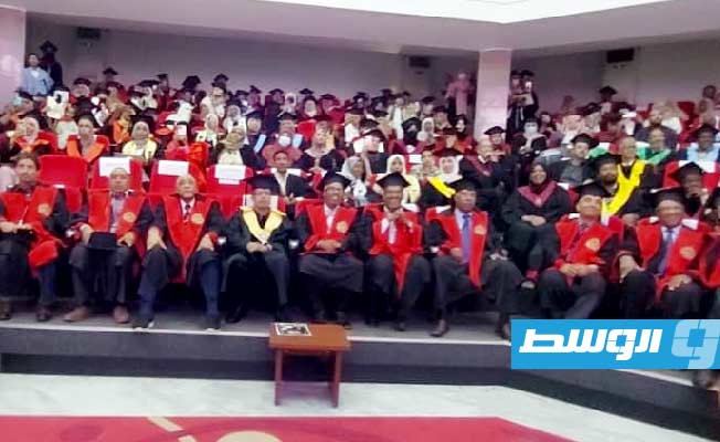 جامعة سبها تحتفل بتخريج الدفعة 43