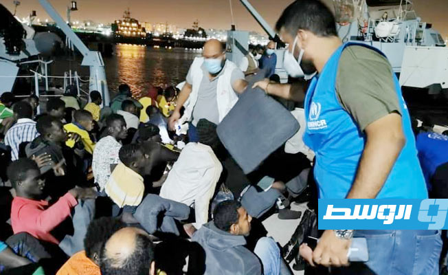 إنقاذ 81 مهاجرا ‏غير شرعي ونقلهم إلى طرابلس