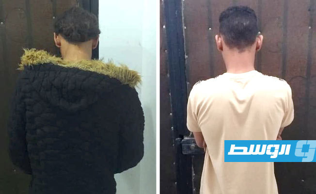 المتهمون عقب القبض عليهم في مركز شرطة البركة، 29 يوليو 2023. (مديرية أمن بنغازي)