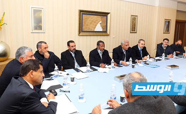 اجتماع رؤساء اللجان بمجلس الدولة مع لجنة خارطة الطريق بمجلس النواب في طرابلس. (المجلس الأعلى للدولة)