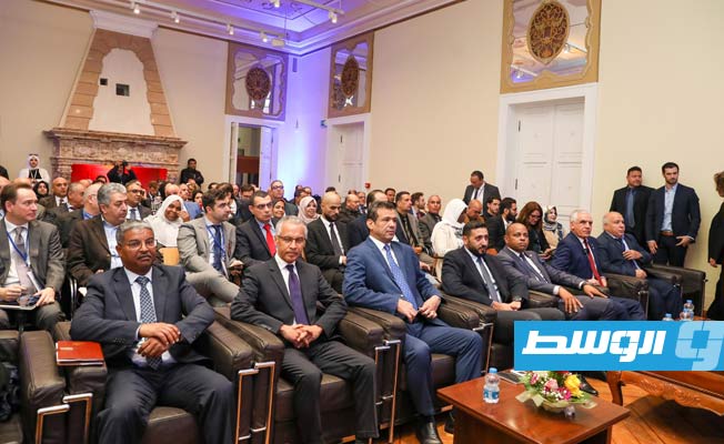 فعاليات منتدى الدبلوماسية الصحية الليبية - الفرنسية في طرابلس، الإثنين 28 نوفمبر 2022. (الاتحاد العام لغرف التجارة والصناعة والزراعة)