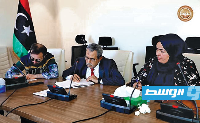 «نواب طرابلس» يناقش تقليص عدد العاملين في البعثات الليبية بالخارج