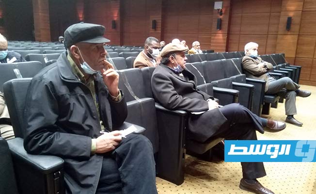 جمهور محاضرة الدكتور المختار الطاهر كرفاع عن محاولات بناء الدولة الحديثة في ليبيا (بوابة الوسط)