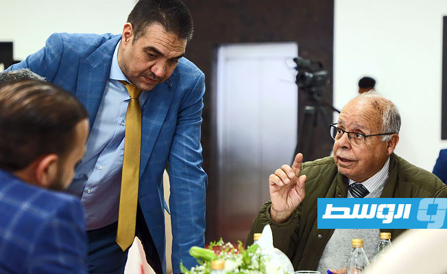 حكومة حماد تبحث إصلاح الإطار القانوني لـ«اللامركزية» في ليبيا