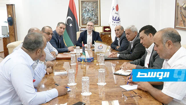 «الوطنية للنفط» وشركة البريقة تؤكدان توافر المحروقات رغم الأحداث الأمنية جنوب طرابلس