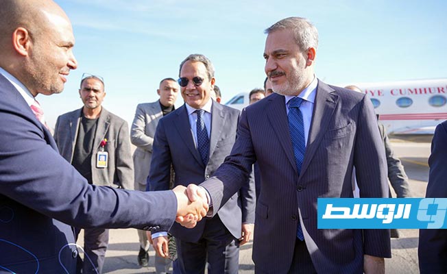 وزير الخارجية التركي يصل طرابلس
