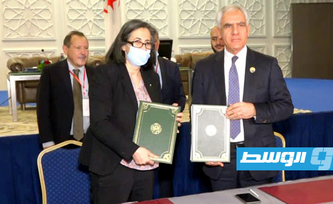 توقيع اتفاقية تعاون اقتصادي بين غرفتي التجارة والصناعة في ليبيا والجزائر