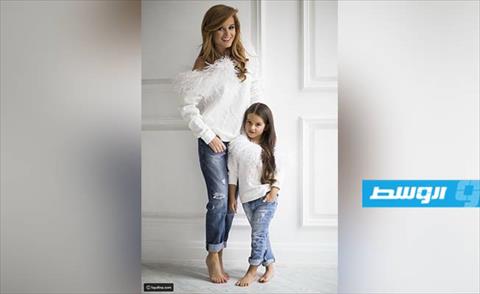 أزياء مماثلة تجمع الأم وابنتها في عيد الأم 2019