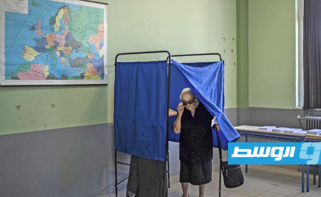 استطلاعات الانتخابات اليونانية: حزب ميتسوتاكيس اليميني يتصدر النتائج بفارق كبير
