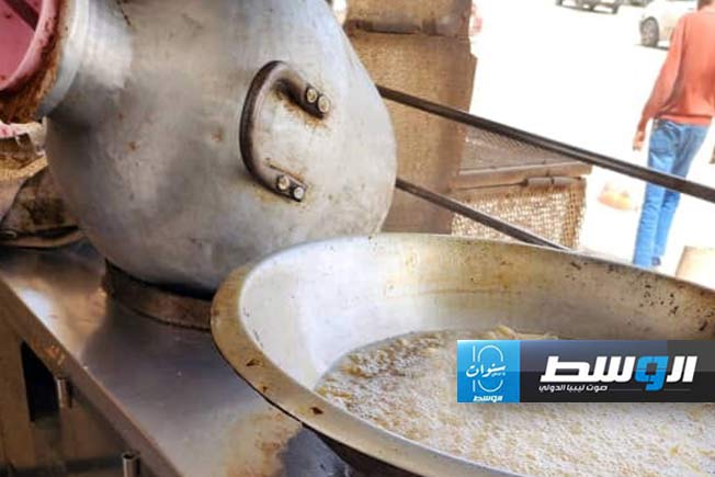 بنغازي: ضبط سلع منتهية الصلاحية وإغلاق مخابز ومحال مواد غذائية