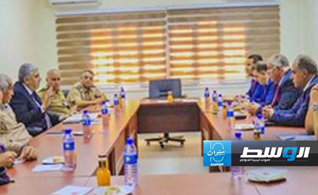 جانب من اجتماع بين الجانبين الليبي والتونسي بشأن معبر رأس اجدير، السبت 22 يونيو 2024 (وزارة الداخلية بحكومة الوحدة الوطنية الموقتة)