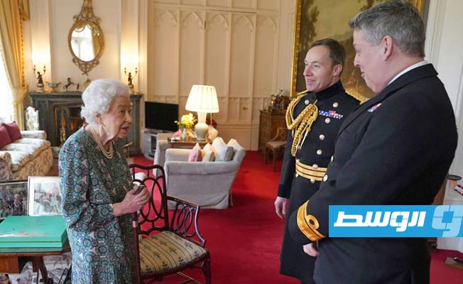 أول لقاء شخصي للملكة إليزابيث منذ إصابة الأمير تشارلز بـ«كوفيد»