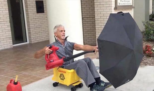 (فيديو) «رجل فلوريدا» يتحرك بشكل يشعل الإنترنت